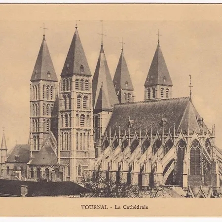 La Camuche De Rene Desclee, Duplex Neuf De 75 M2 Avec Une Grande Terrasse Au Sud Et Au Calme Apart-hotel Tournai