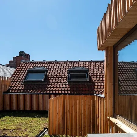 La Camuche De Rene Desclee, Duplex Neuf De 75 M2 Avec Une Grande Terrasse Au Sud Et Au Calme 图尔奈